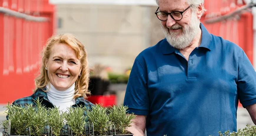 Organic farms avoid toxic inputs, improve soil health, grow clean, sustainable food that supports nature.